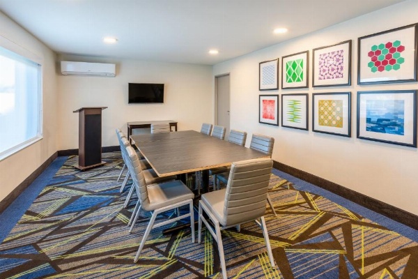 Holiday Inn Express Hotel & Suites Marana image 13